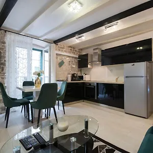  Apartment Stone Croatia